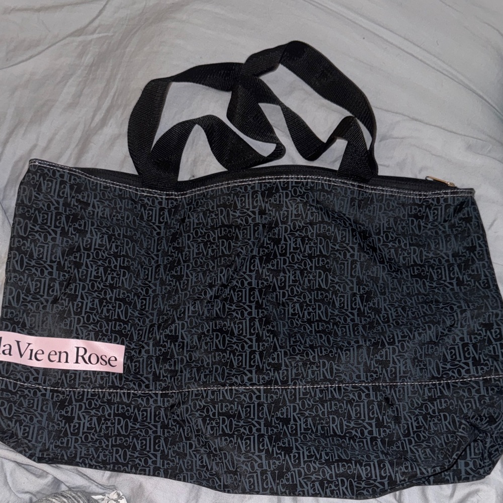La Vie En Rose Patterned Black Tote